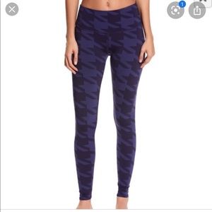 Alo navy leggings